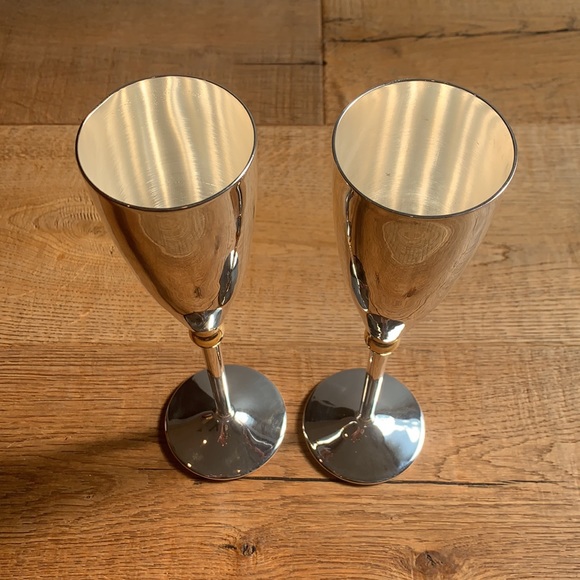 Vintage Pair of Silver Champagne Flutes - Picture 3 of 6